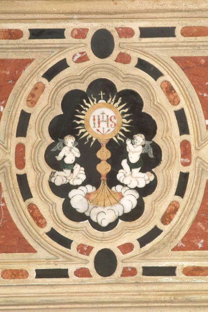 Intarsio con angeli adoranti il Santissimo Sacramento (1705) - Bottega veneta